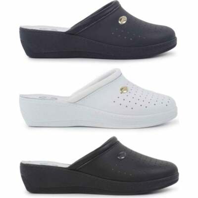 leather nursing clogs